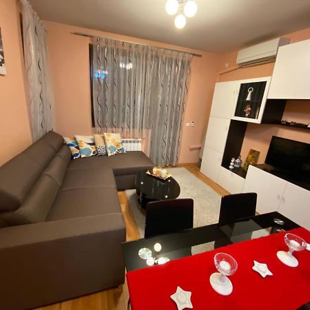 Mia'S Apartment, Stylish One Bedroom Suite Sofia Exterior photo